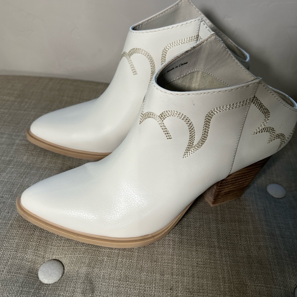 Dolce Vita Cream Ankle Booties